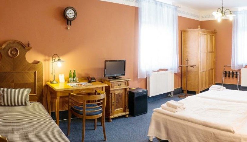 Hotel Maxi Uherské Hradiště - Čtyřlůžkový pokoj